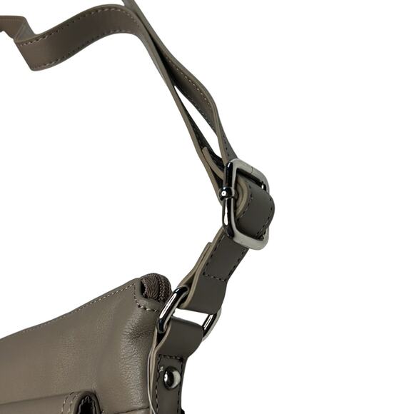 Giani Bernini Sand Brown Leather Crossbody Bag, Silver Hardware, NWT!! - Picture 2 of 8